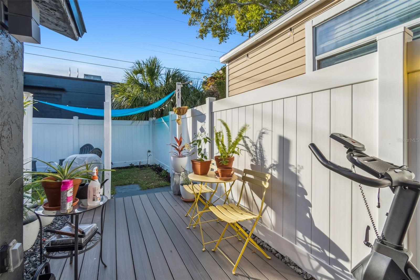 LEWIS & BURKHARD - Residential