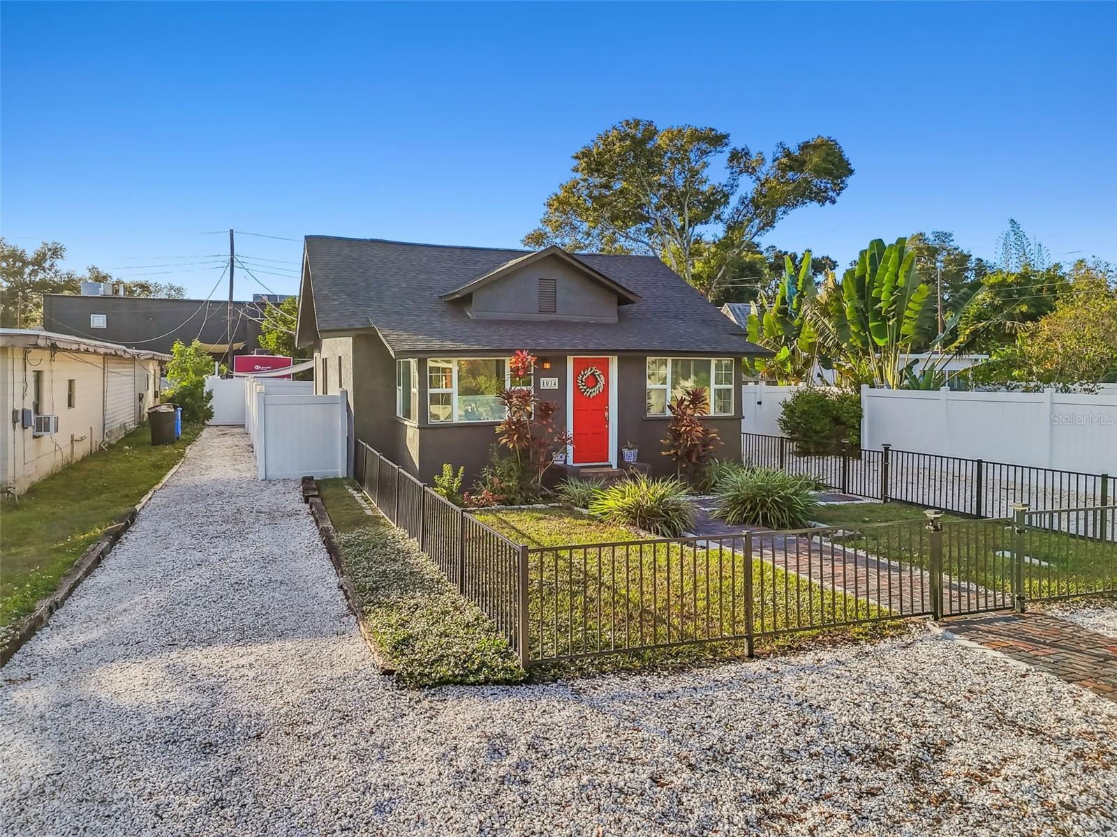 LEWIS & BURKHARD - Residential