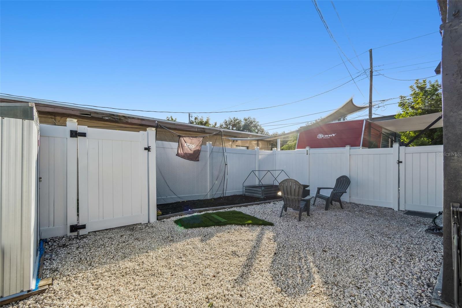 LEWIS & BURKHARD - Residential