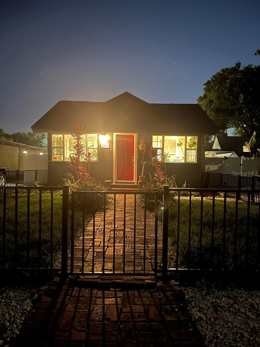 LEWIS & BURKHARD - Residential