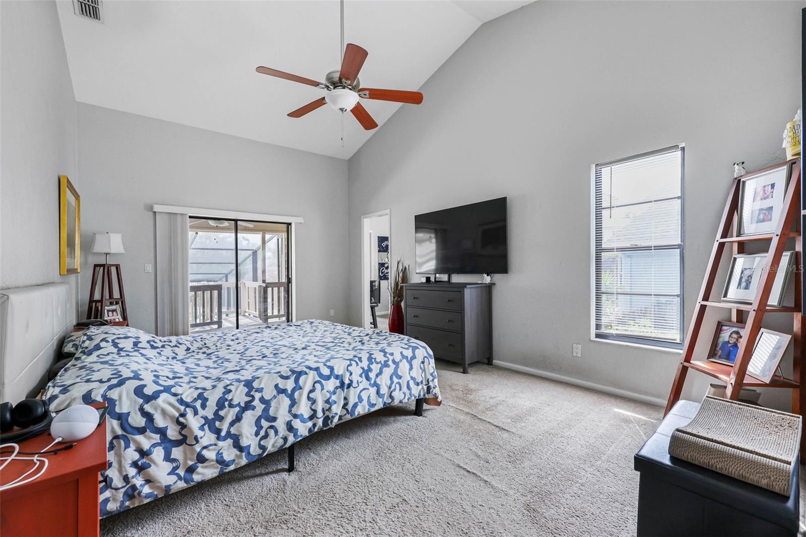 PINE LAKE - Residential