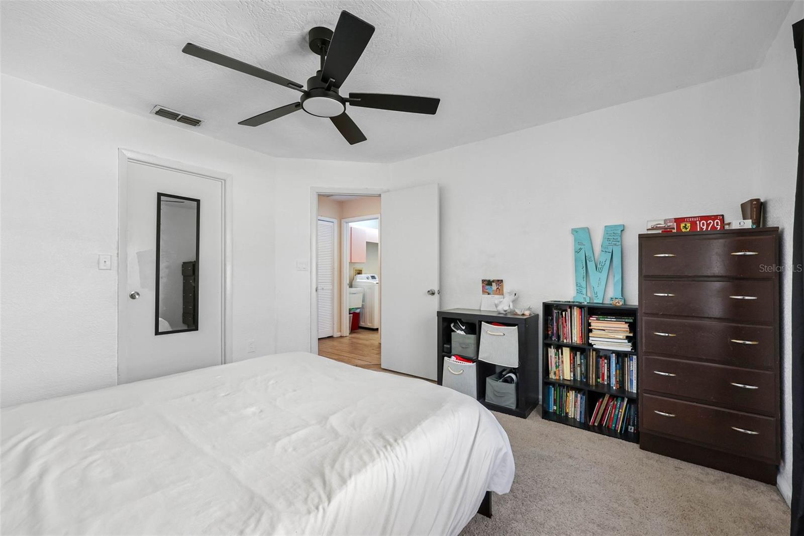 PINE LAKE - Residential