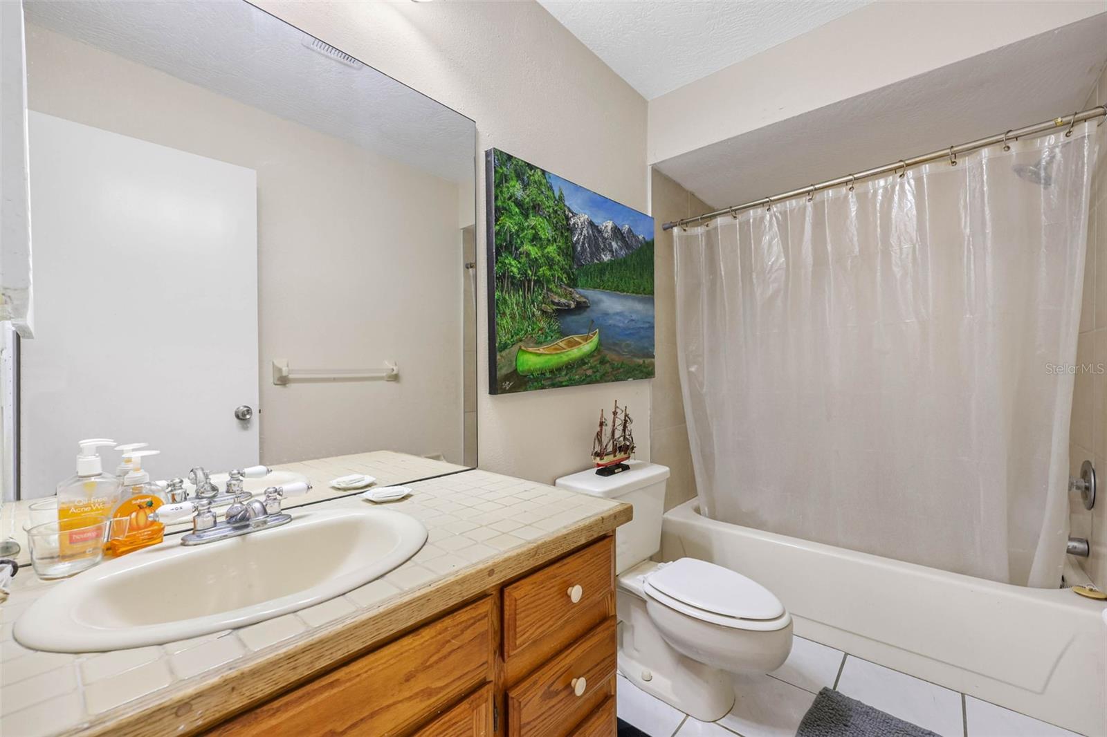 PINE LAKE - Residential