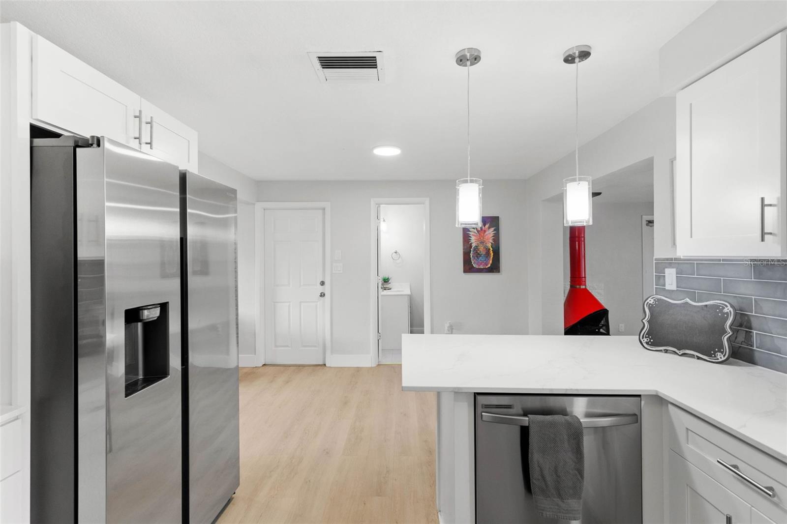 LOFTY PINE ESTATES 1ST ADD - Residential