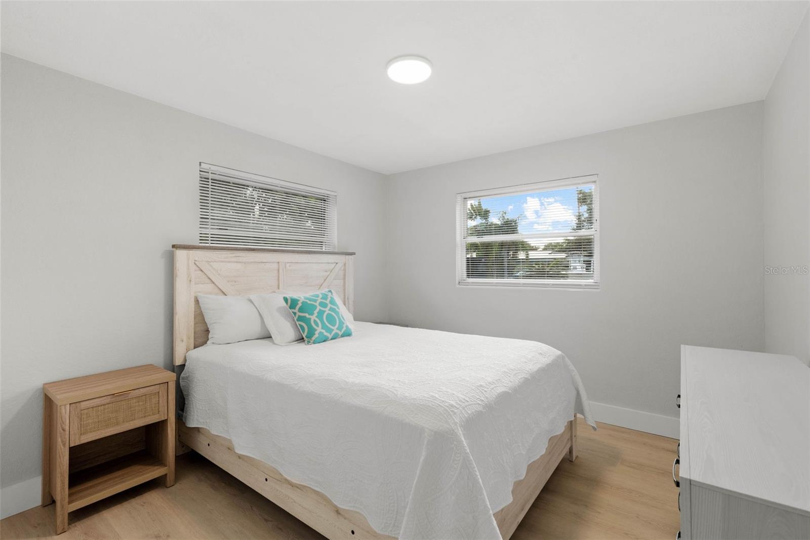 LOFTY PINE ESTATES 1ST ADD - Residential