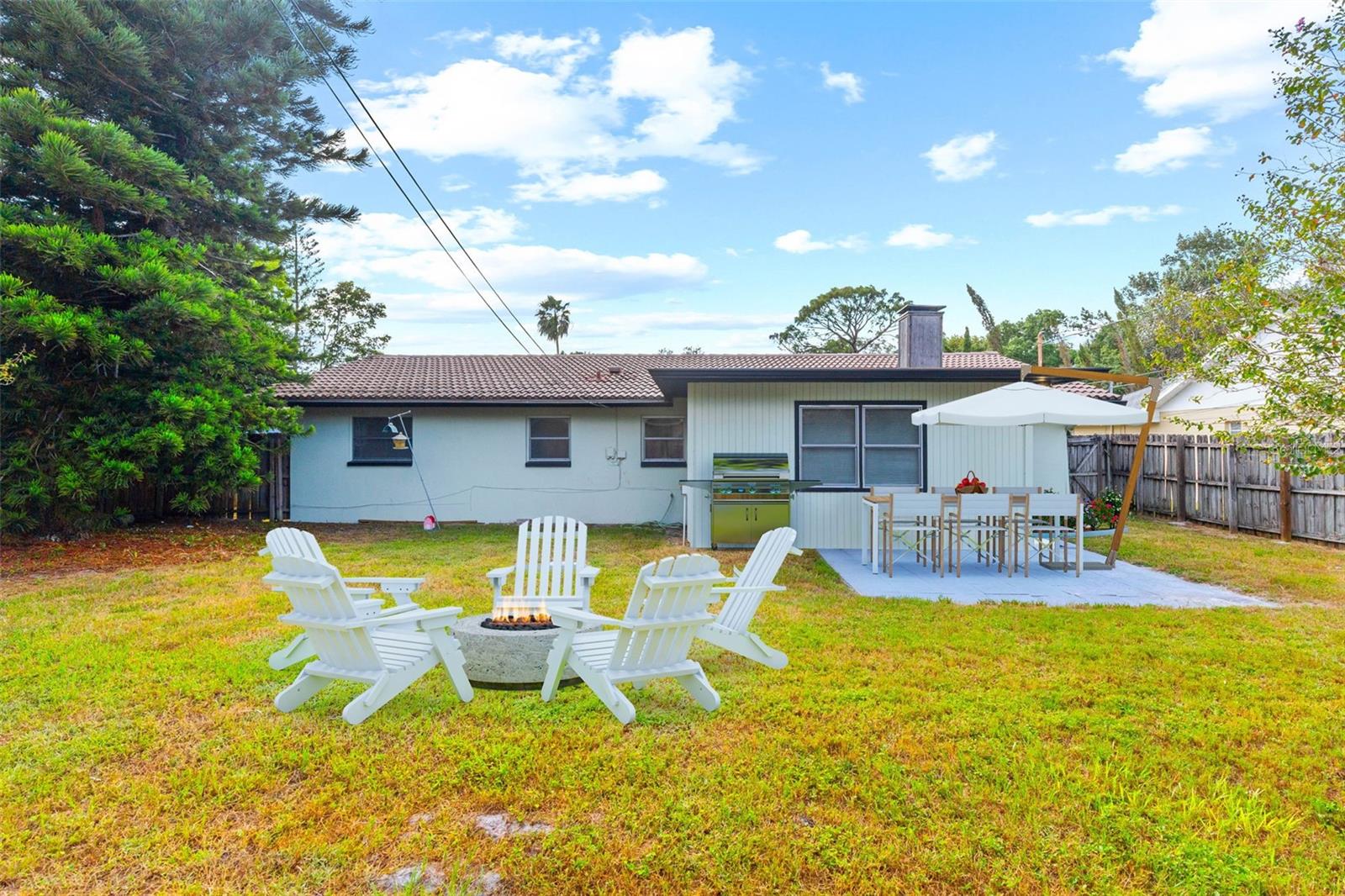 LOFTY PINE ESTATES 1ST ADD - Residential