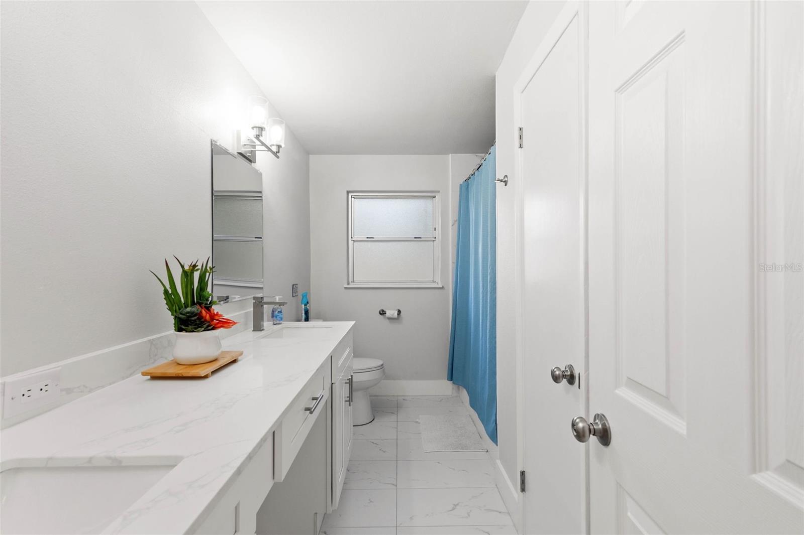 LOFTY PINE ESTATES 1ST ADD - Residential