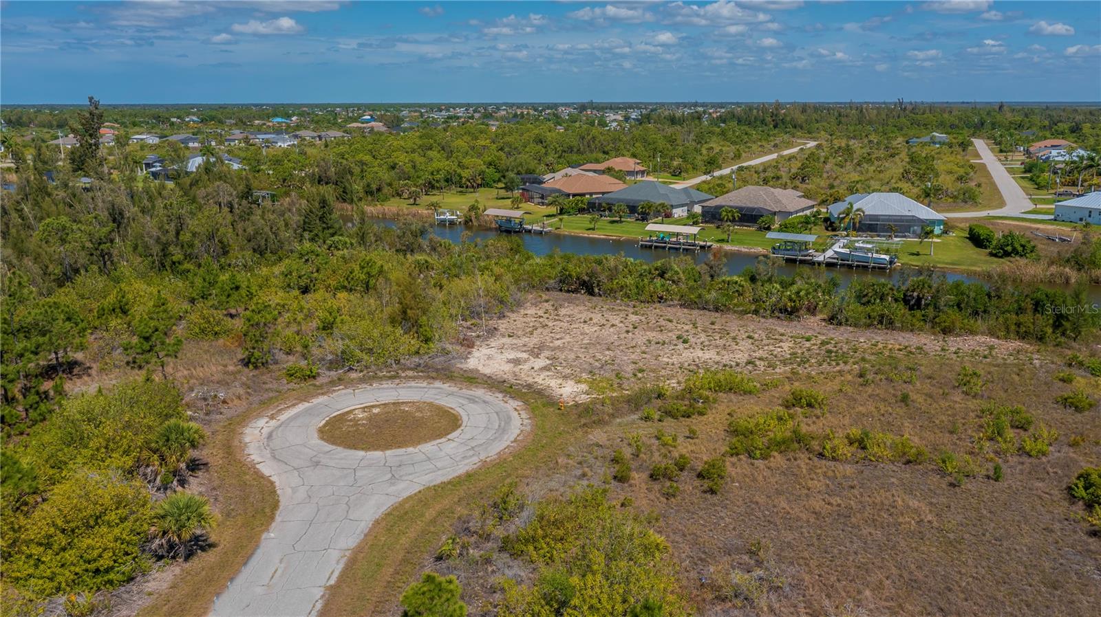 PORT CHARLOTTE SEC 94 01 - Land