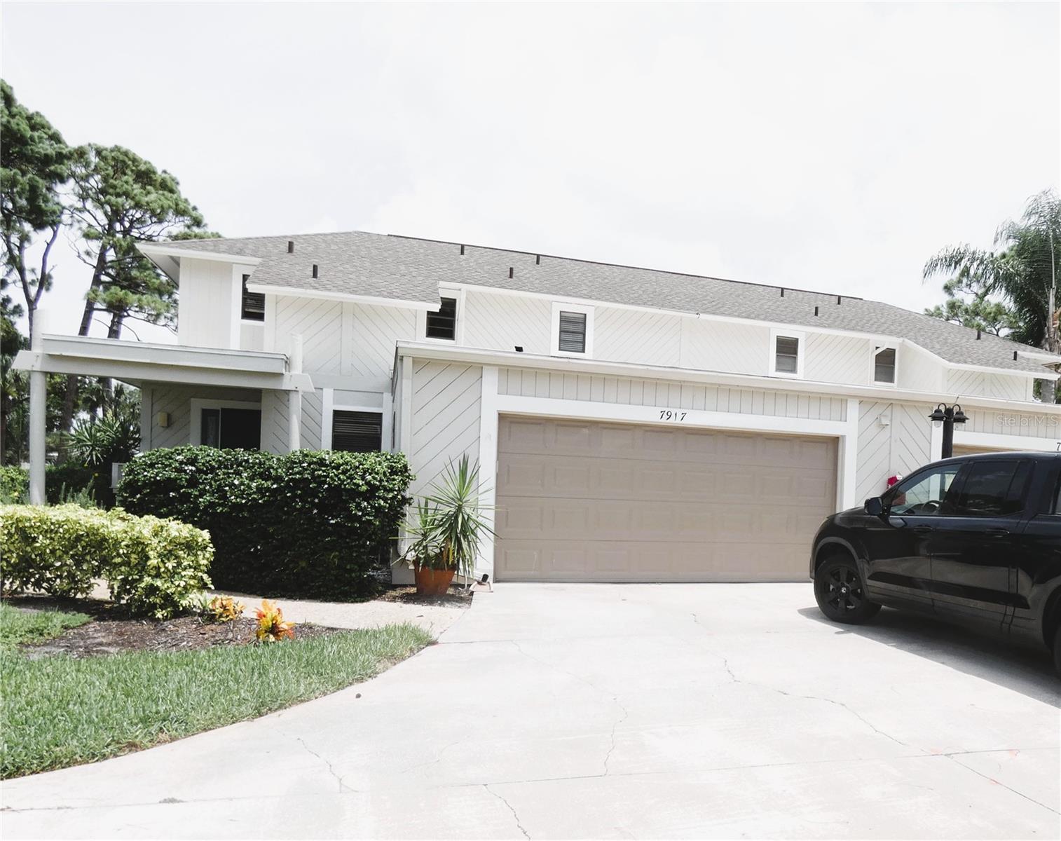 7917 PINEGROVE COURT 1