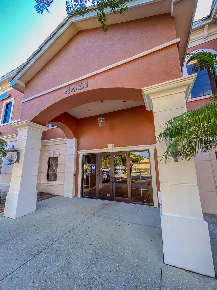 FULLENKAMP SUMTER - Commercial Lease