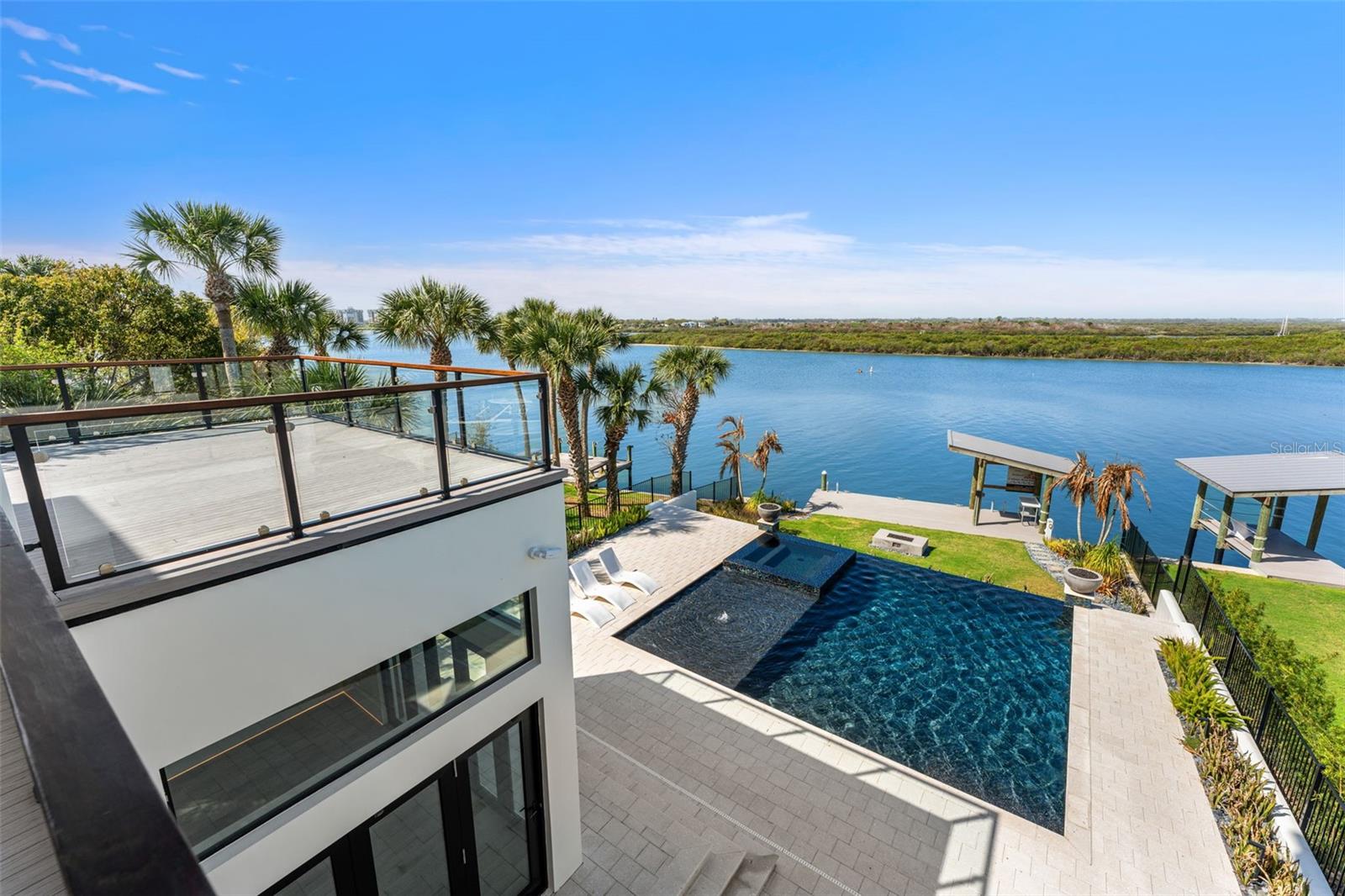 NEW SMYRNA BRIDGE & INV CO 01 - Residential