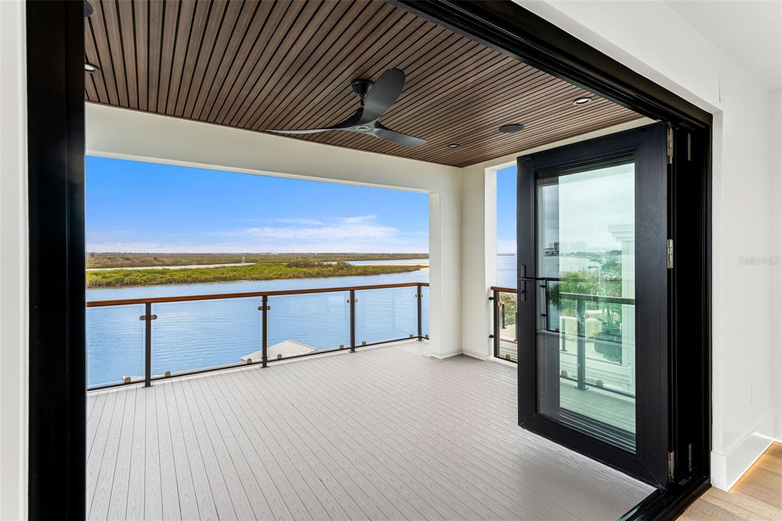 NEW SMYRNA BRIDGE & INV CO 01 - Residential