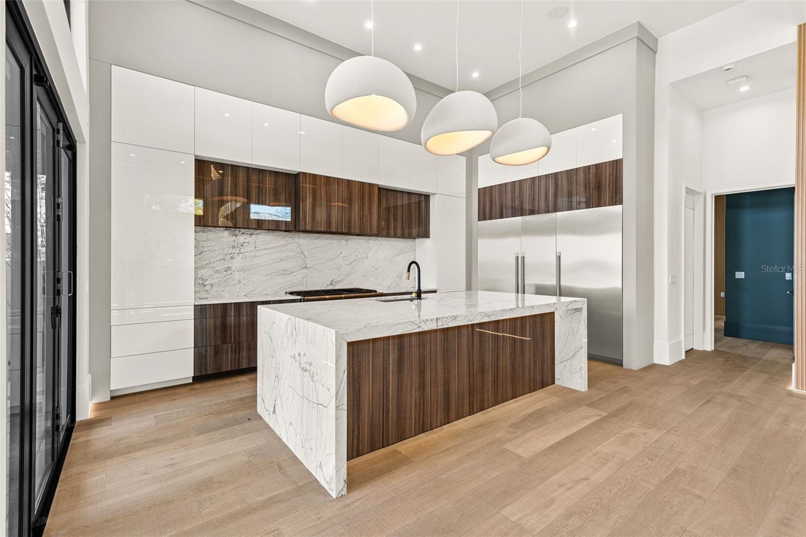 NEW SMYRNA BRIDGE & INV CO 01 - Residential