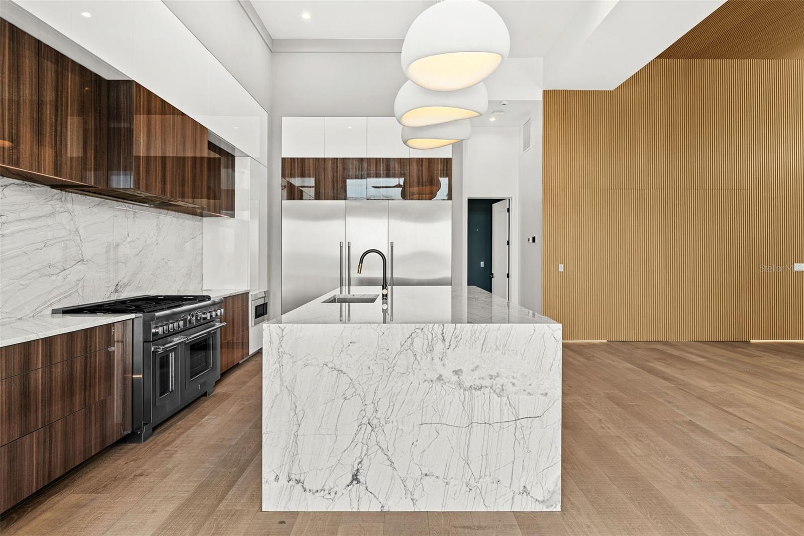 NEW SMYRNA BRIDGE & INV CO 01 - Residential