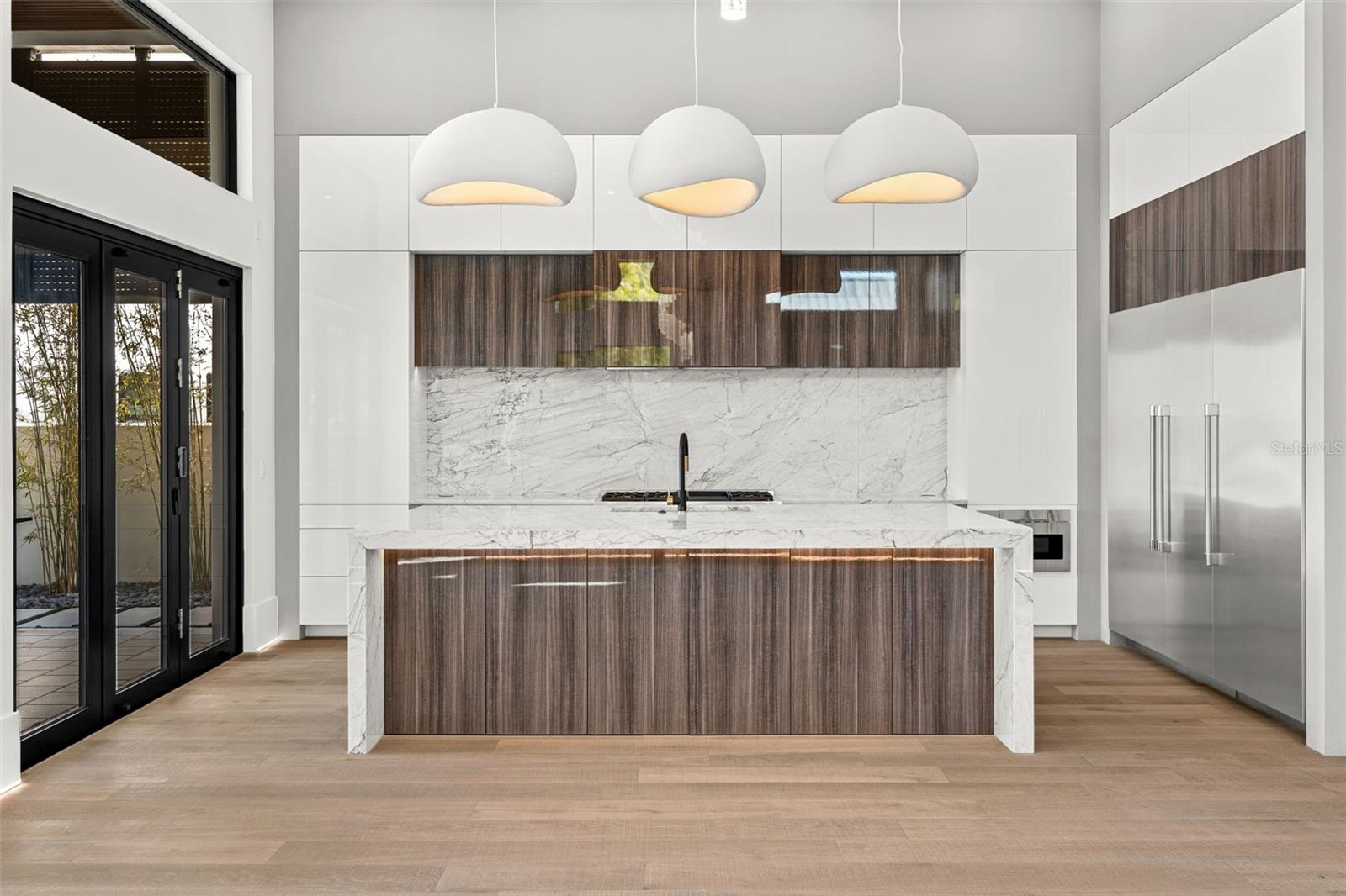 NEW SMYRNA BRIDGE & INV CO 01 - Residential