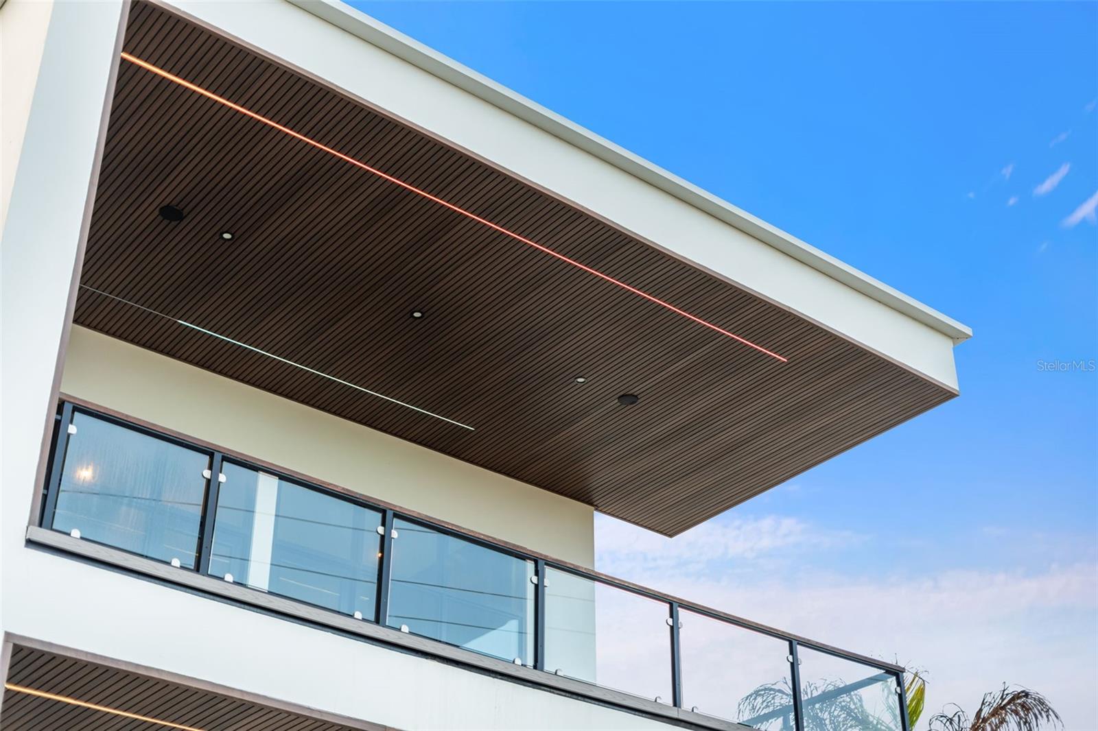 NEW SMYRNA BRIDGE & INV CO 01 - Residential