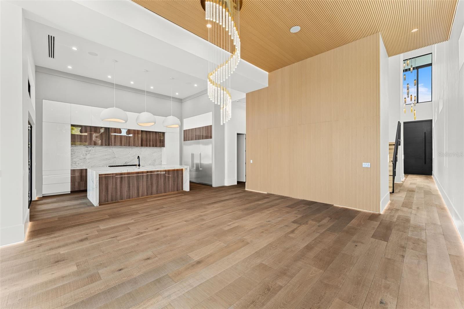 NEW SMYRNA BRIDGE & INV CO 01 - Residential