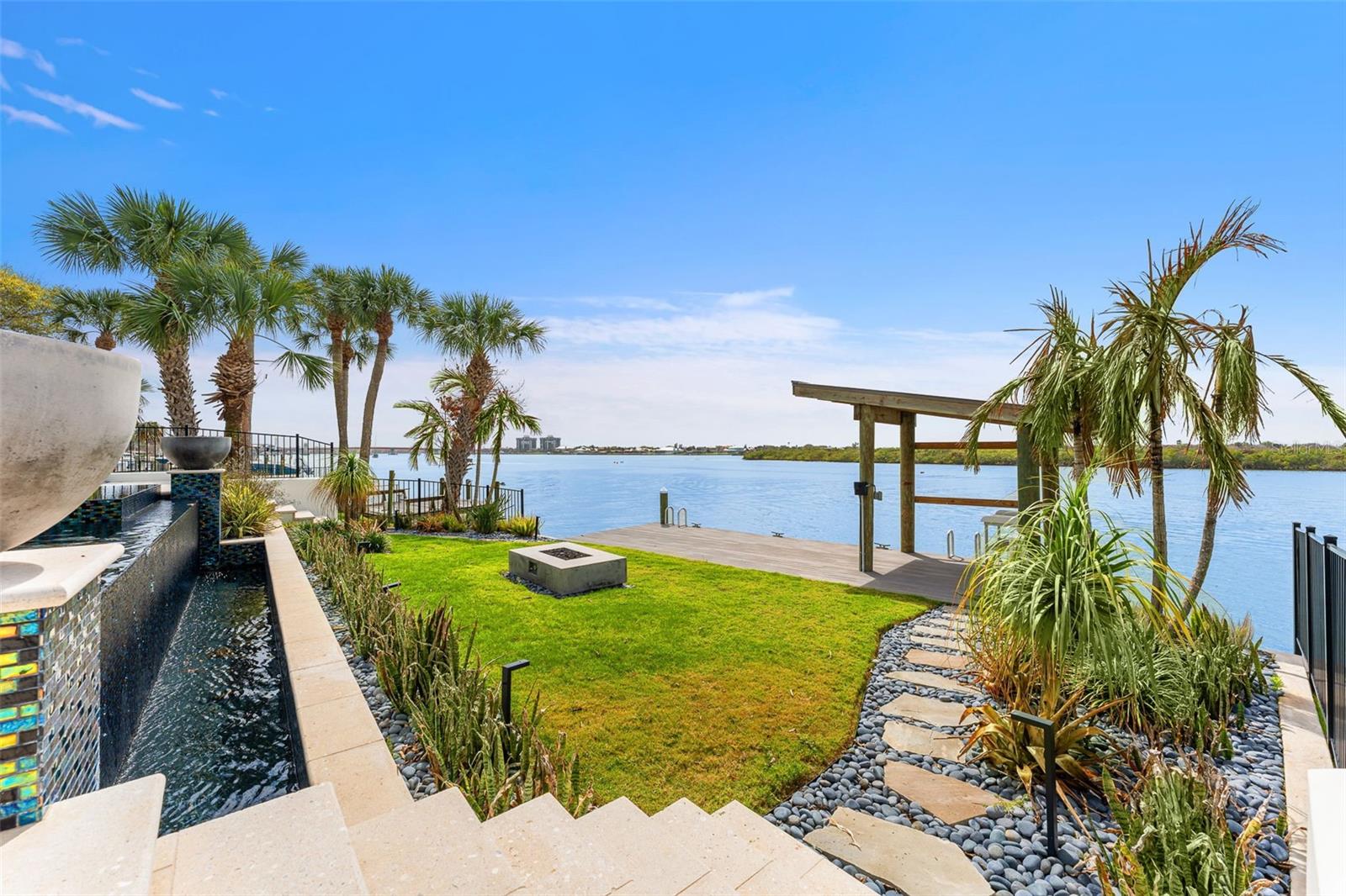 NEW SMYRNA BRIDGE & INV CO 01 - Residential