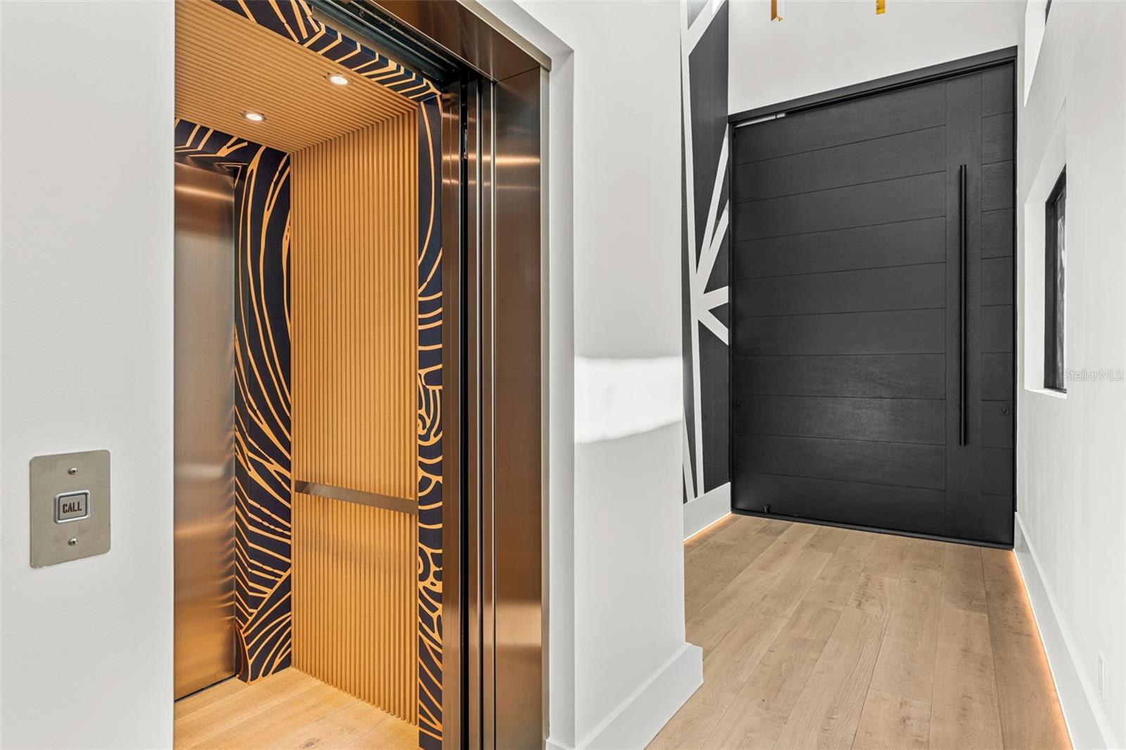 NEW SMYRNA BRIDGE & INV CO 01 - Residential