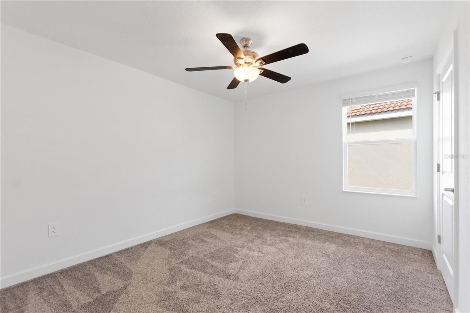 STONEYBROOK SOUTH NORTH PRCL PH 1 - Residential Lease