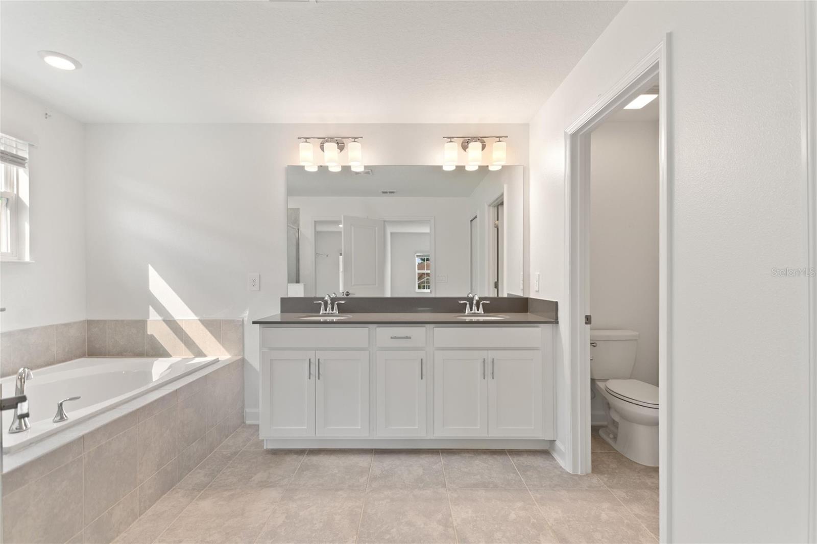 STONEYBROOK SOUTH NORTH PRCL PH 1 - Residential Lease