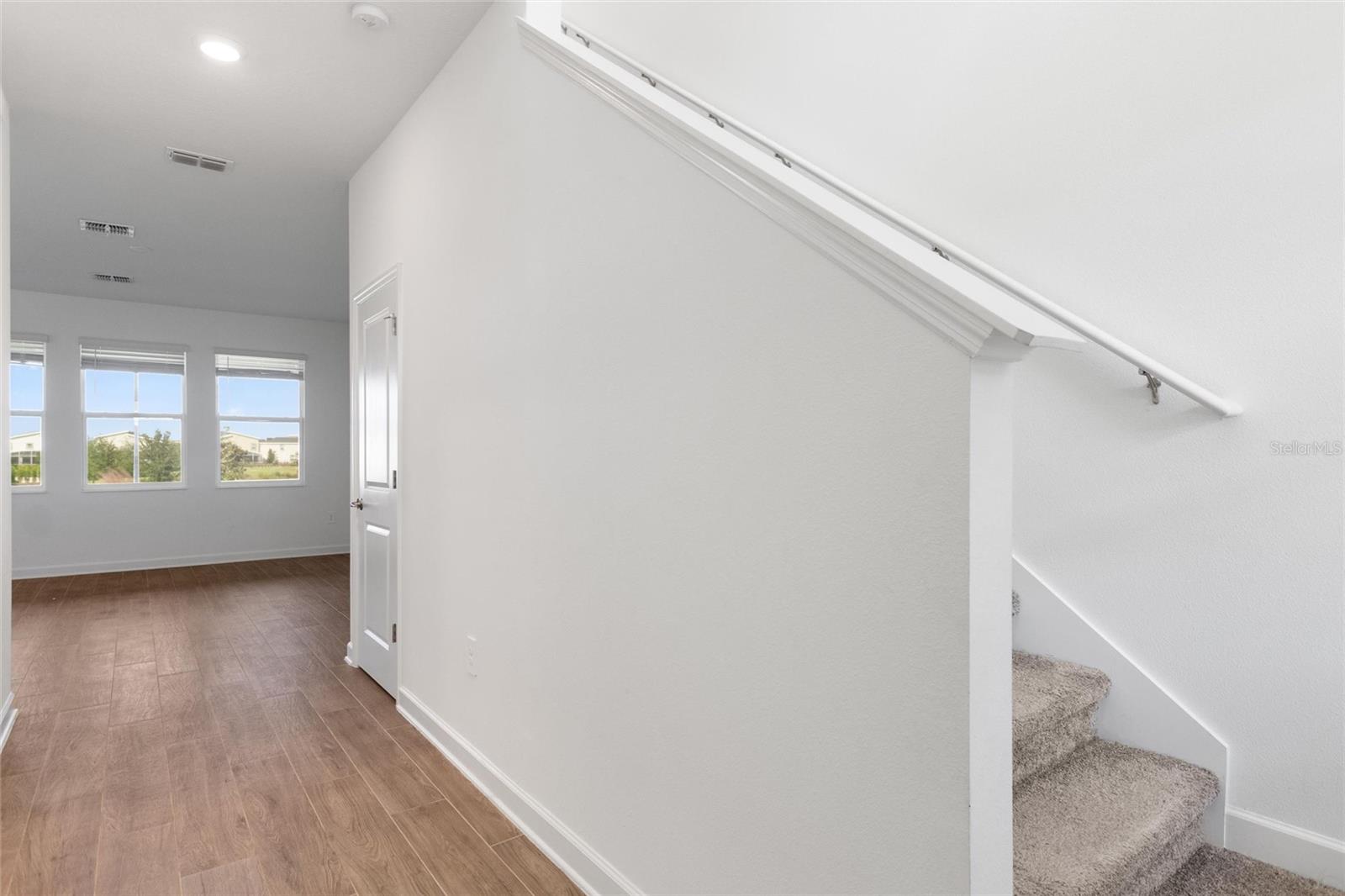 STONEYBROOK SOUTH NORTH PRCL PH 1 - Residential Lease