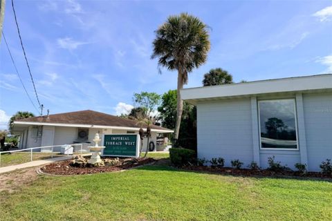 Tiny photo for 11504 Hickory Lane, Tavares, FL 32778 (MLS # O6393253)