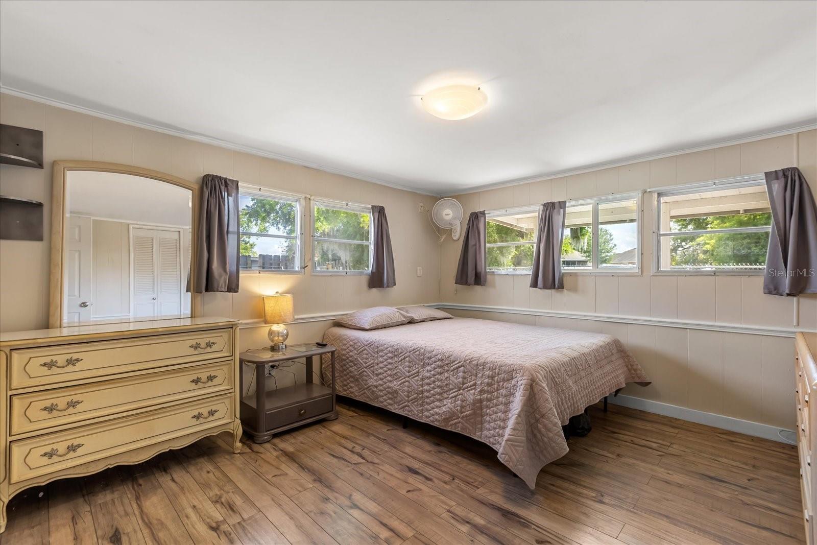 IMPERIAL MOBILE TERRACE - Residential