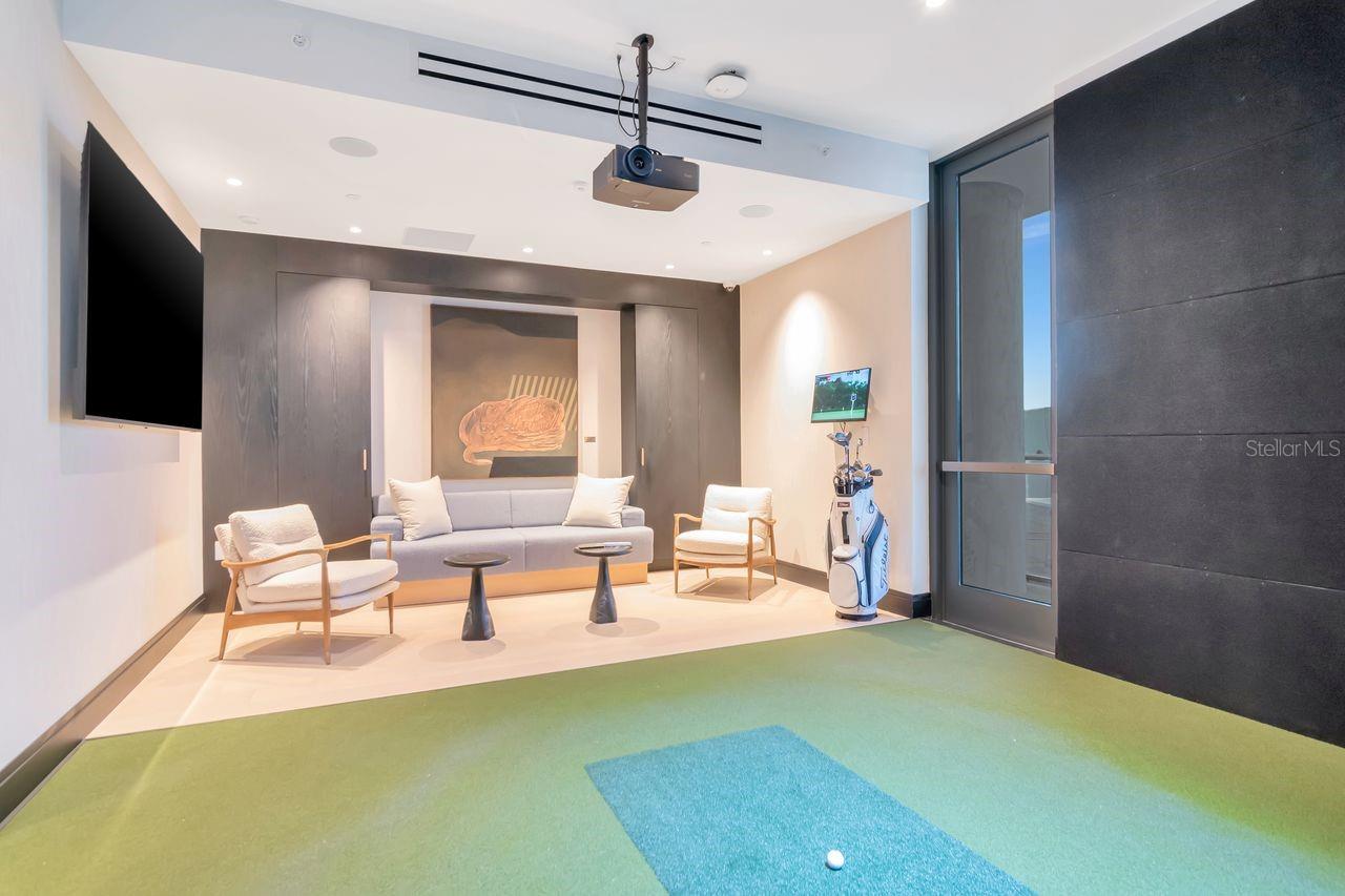 RITZ CARLTON RESIDENCES TOWER II - Residential