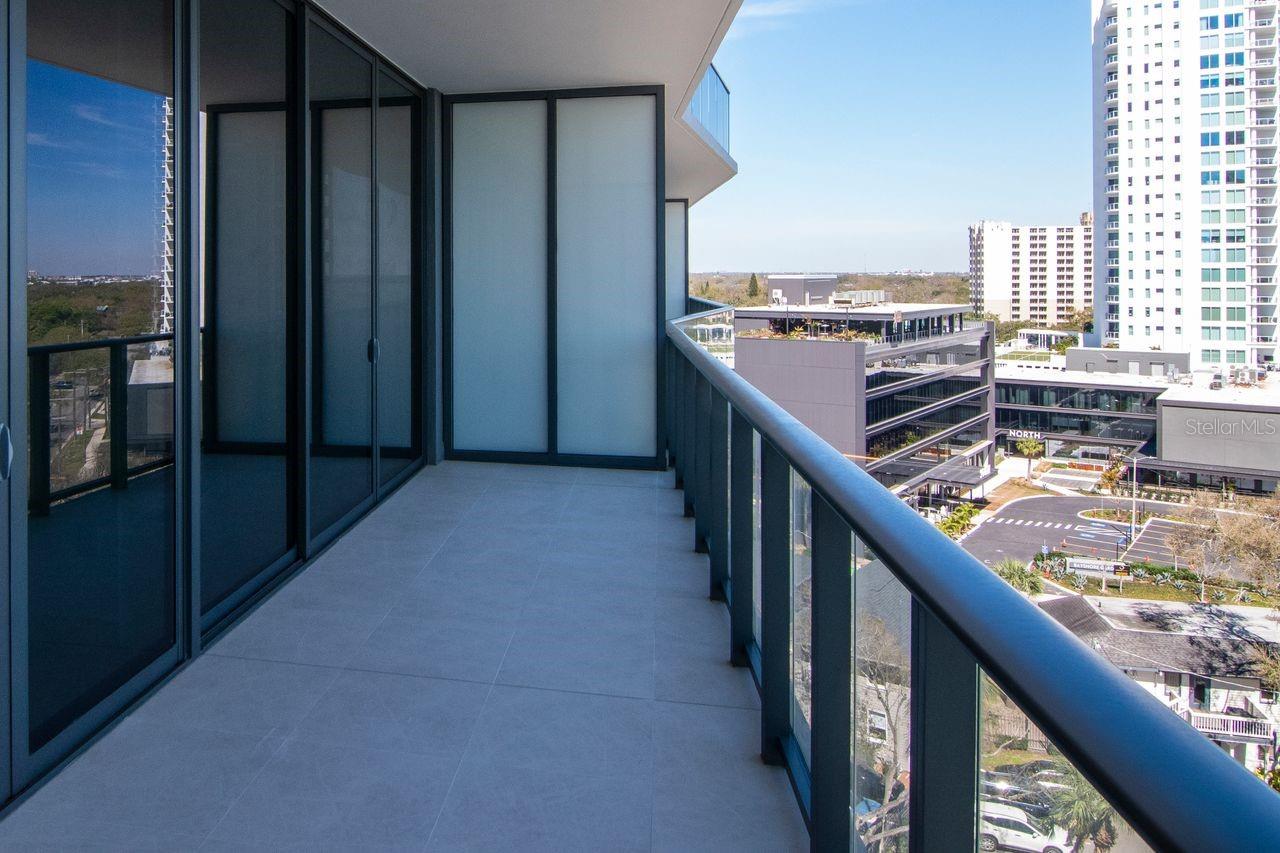 RITZ CARLTON RESIDENCES TOWER II - Residential