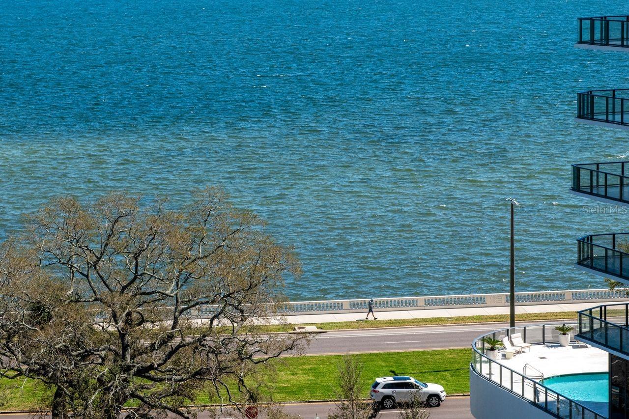 RITZ CARLTON RESIDENCES TOWER II - Residential