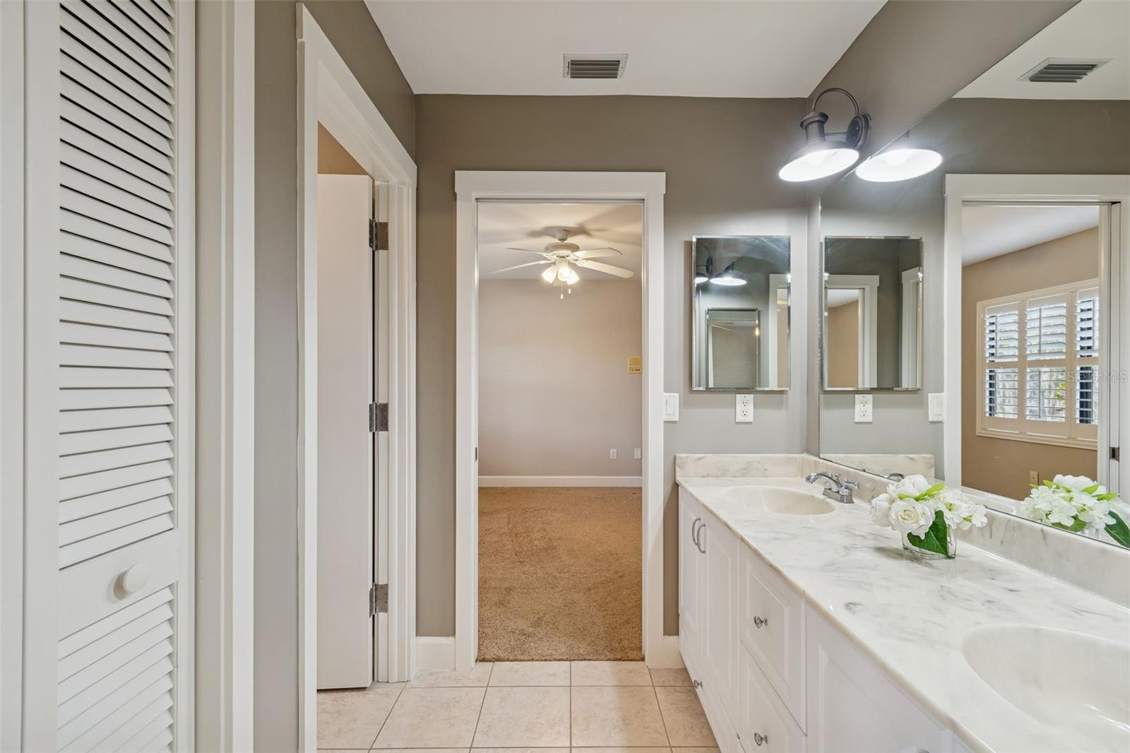 CRENSHAW LAKES - Residential