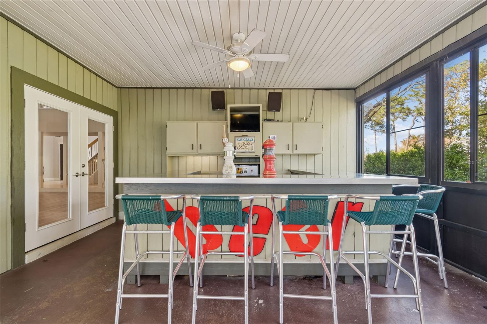 CRENSHAW LAKES - Residential