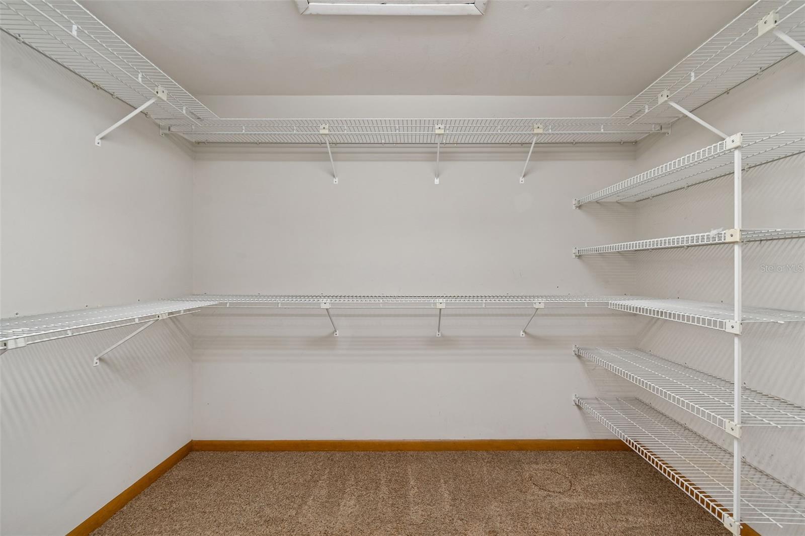 CRENSHAW LAKES - Residential