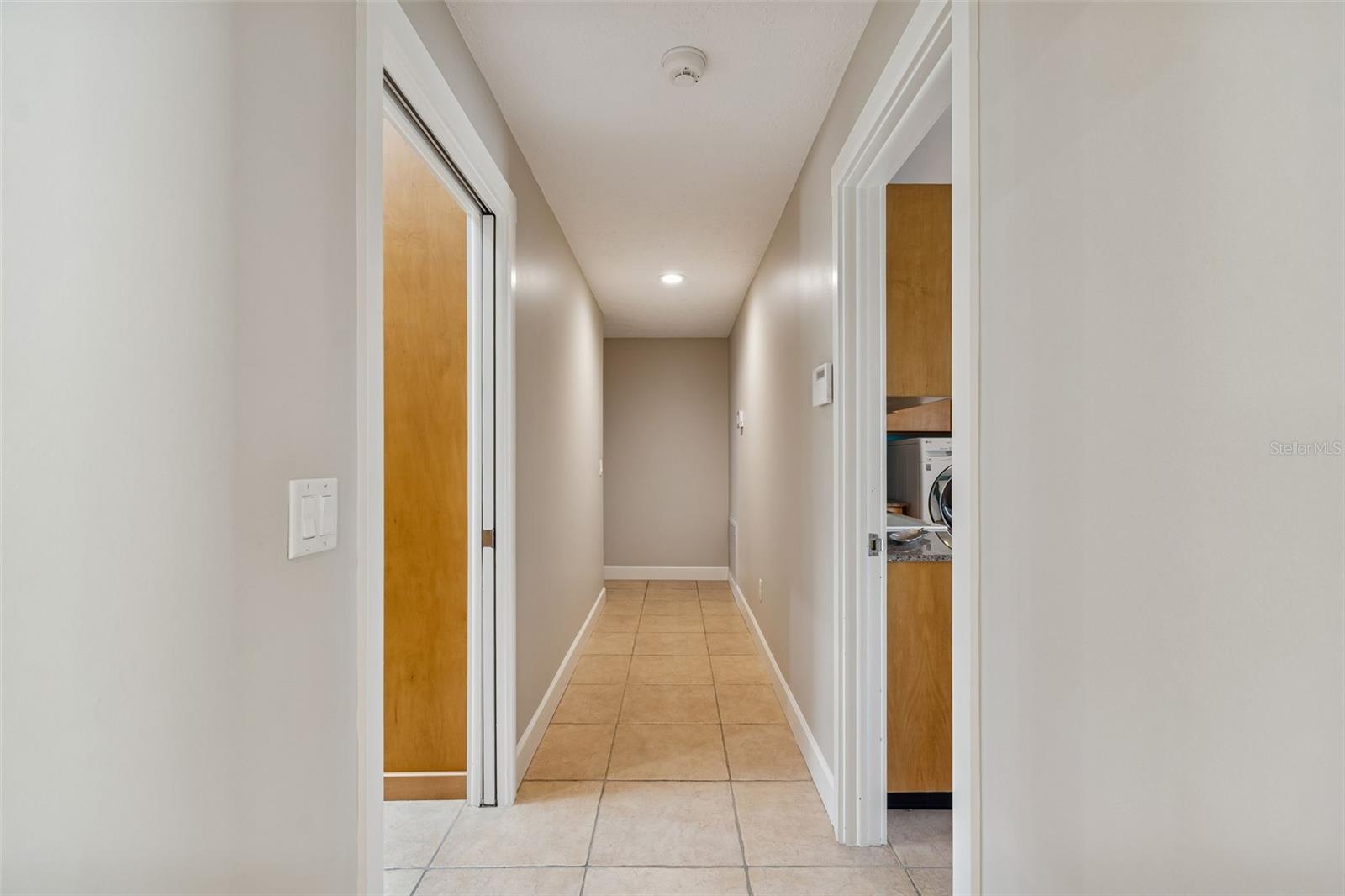 CRENSHAW LAKES - Residential