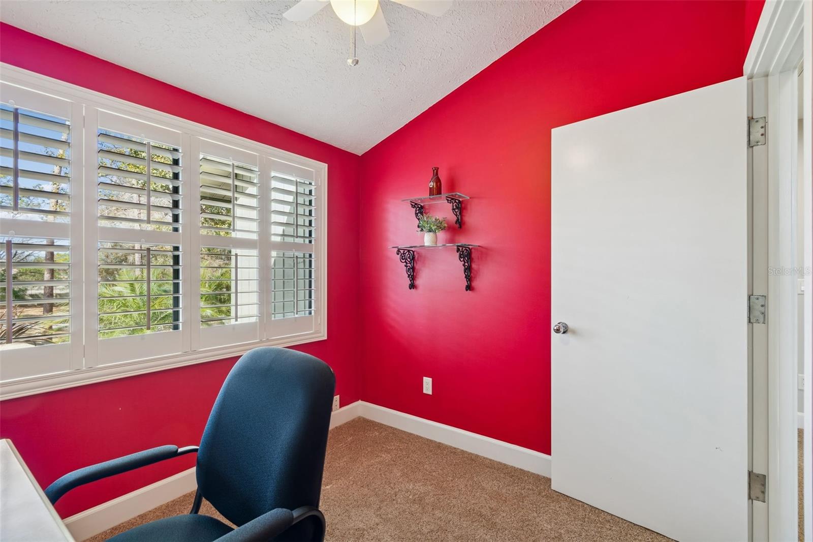 CRENSHAW LAKES - Residential