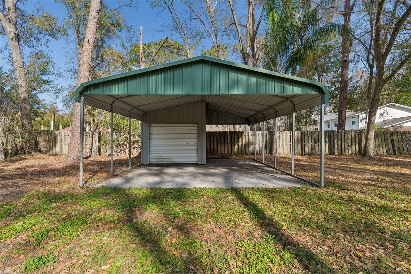 CRENSHAW LAKES - Residential