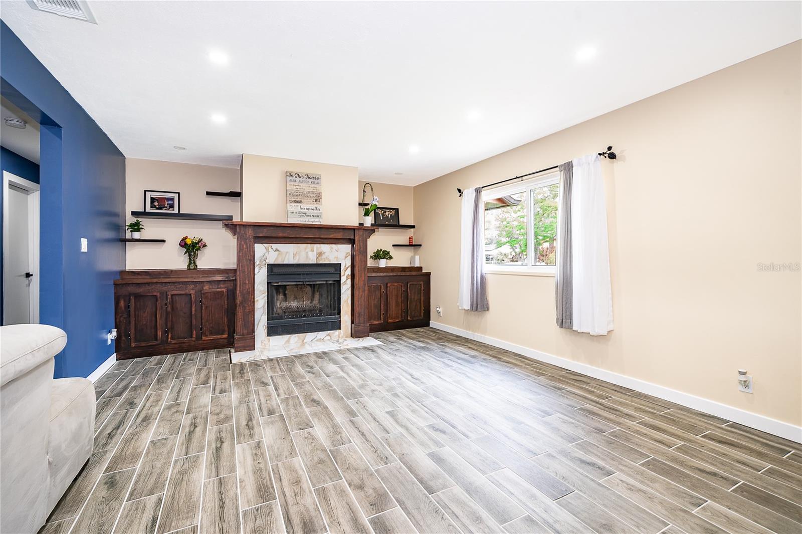 WEKIVA RIDGE - Residential