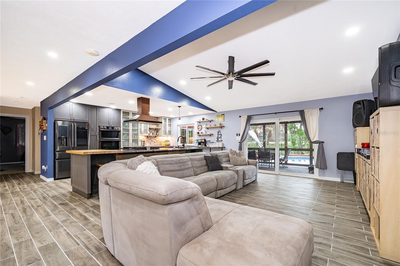 WEKIVA RIDGE - Residential