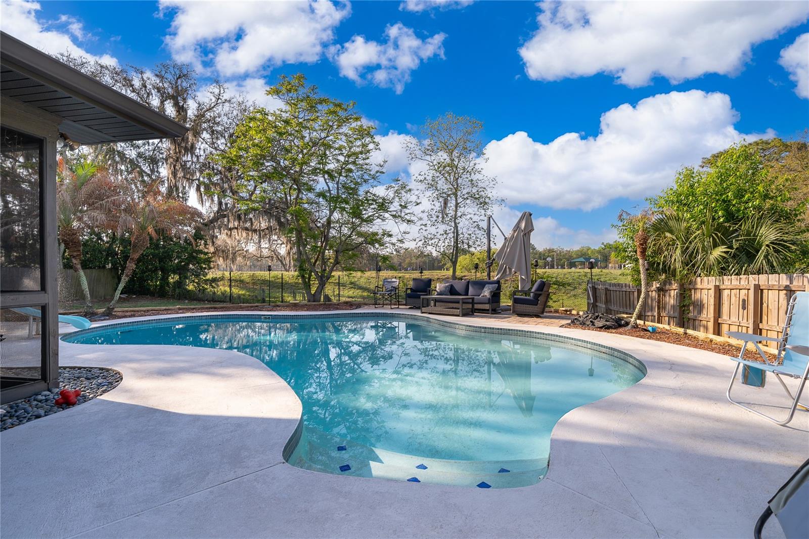 WEKIVA RIDGE - Residential