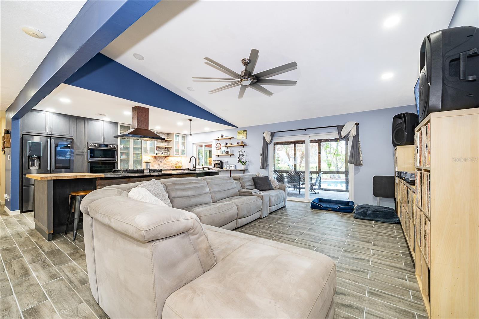 WEKIVA RIDGE - Residential