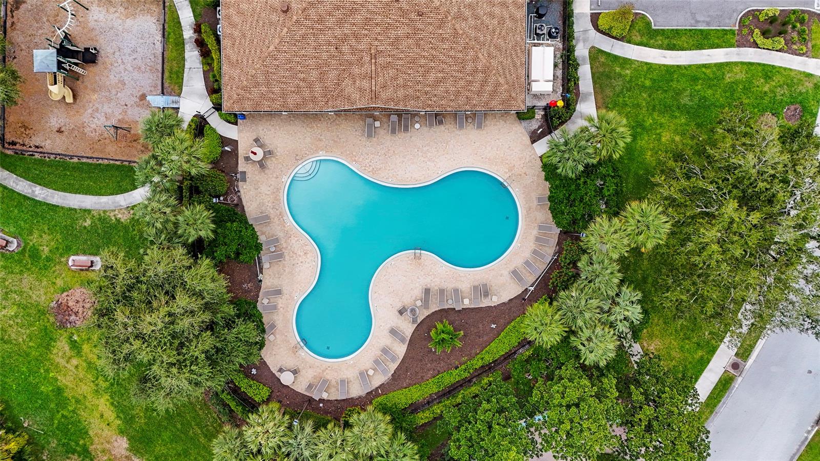 PALMA SOLA TRACE - Residential