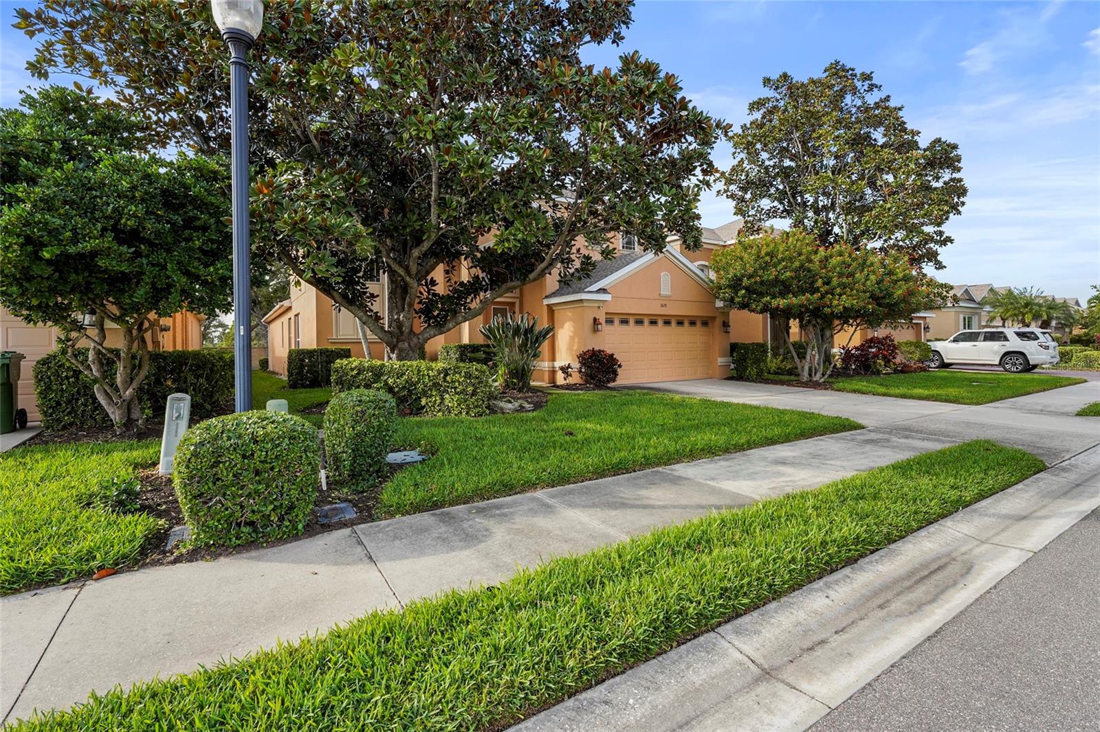 PALMA SOLA TRACE - Residential