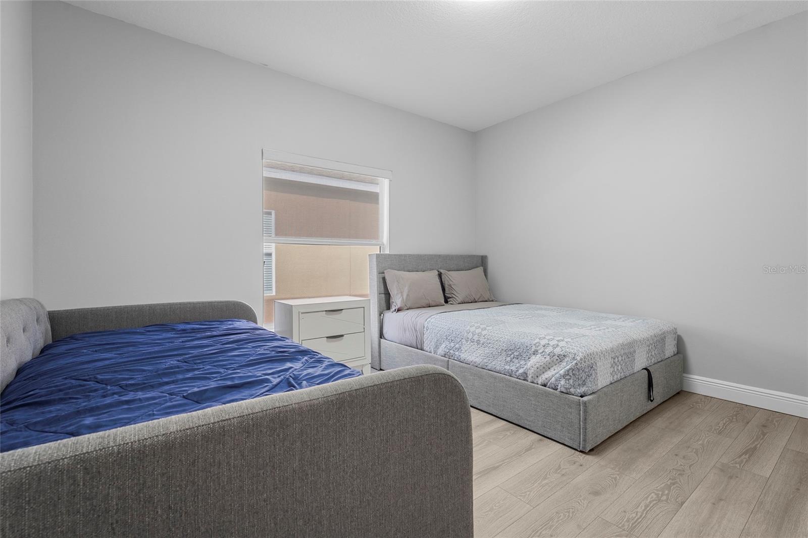 PALMA SOLA TRACE - Residential