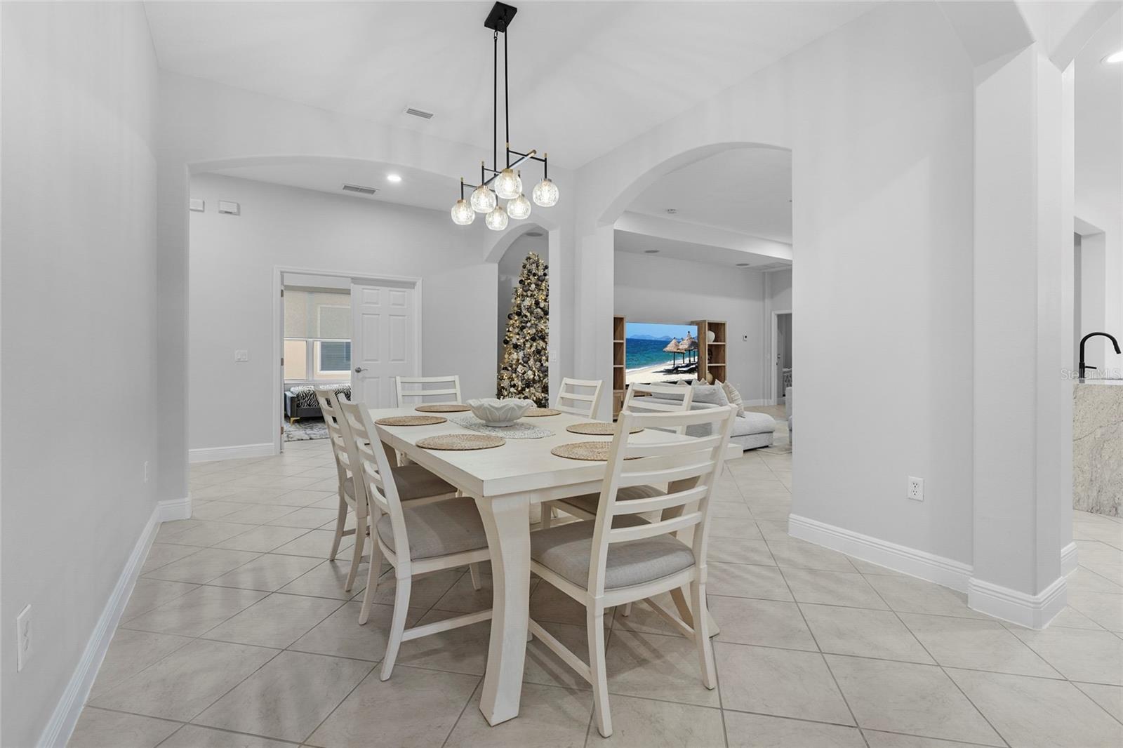 PALMA SOLA TRACE - Residential