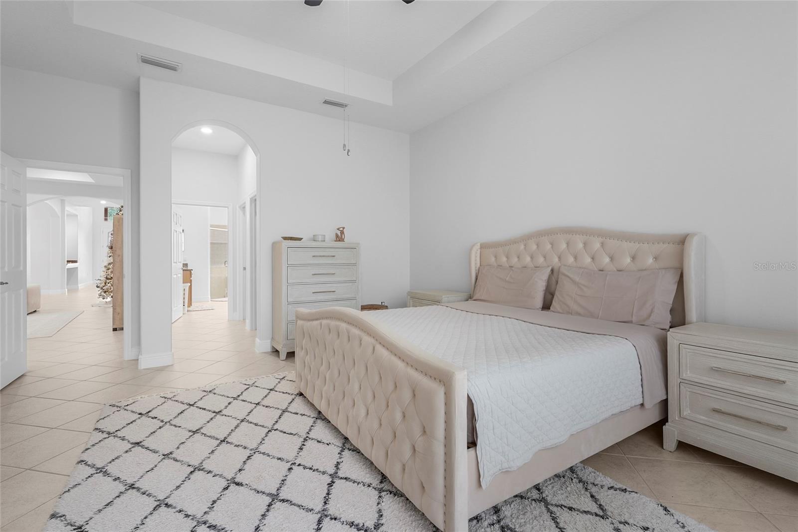 PALMA SOLA TRACE - Residential