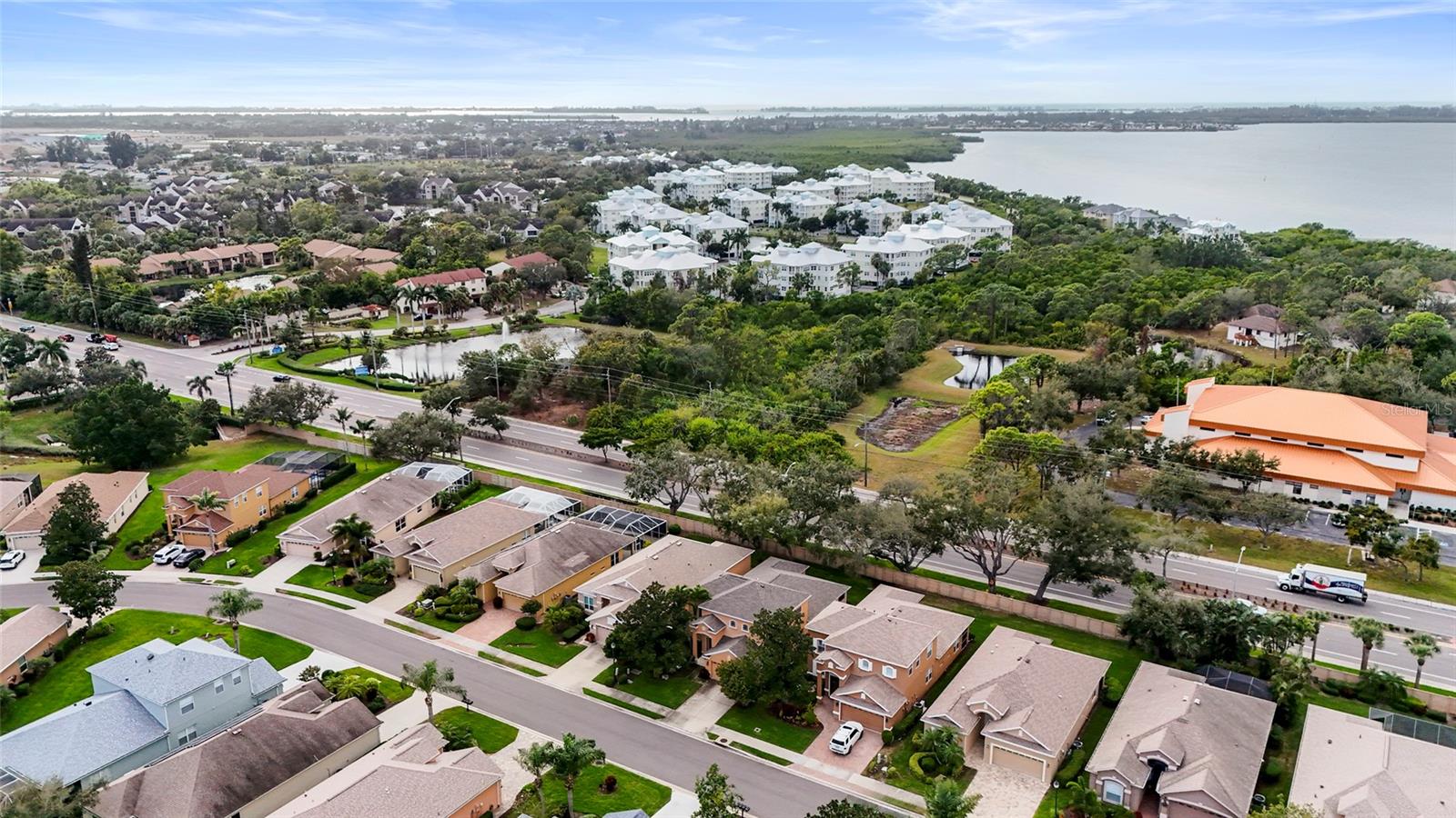 PALMA SOLA TRACE - Residential