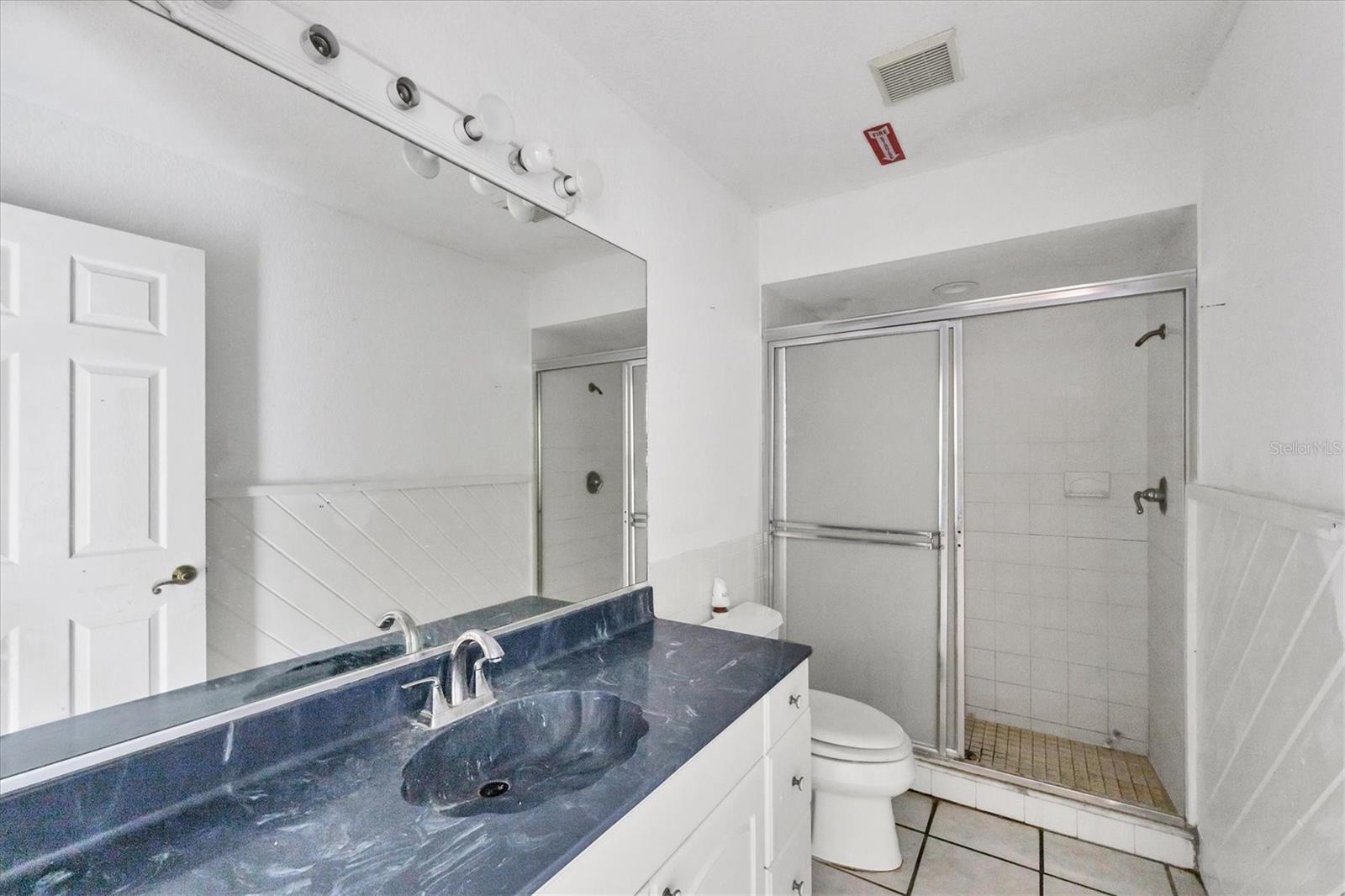 SOUTH VENICE - Residential