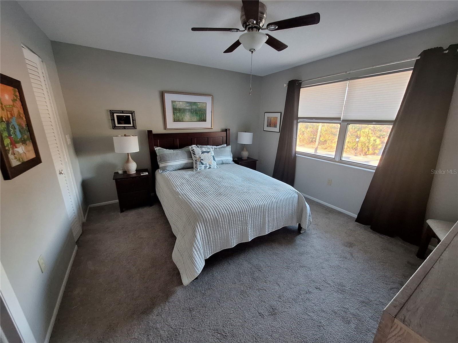 HOLIDAY APTS - Residential Lease