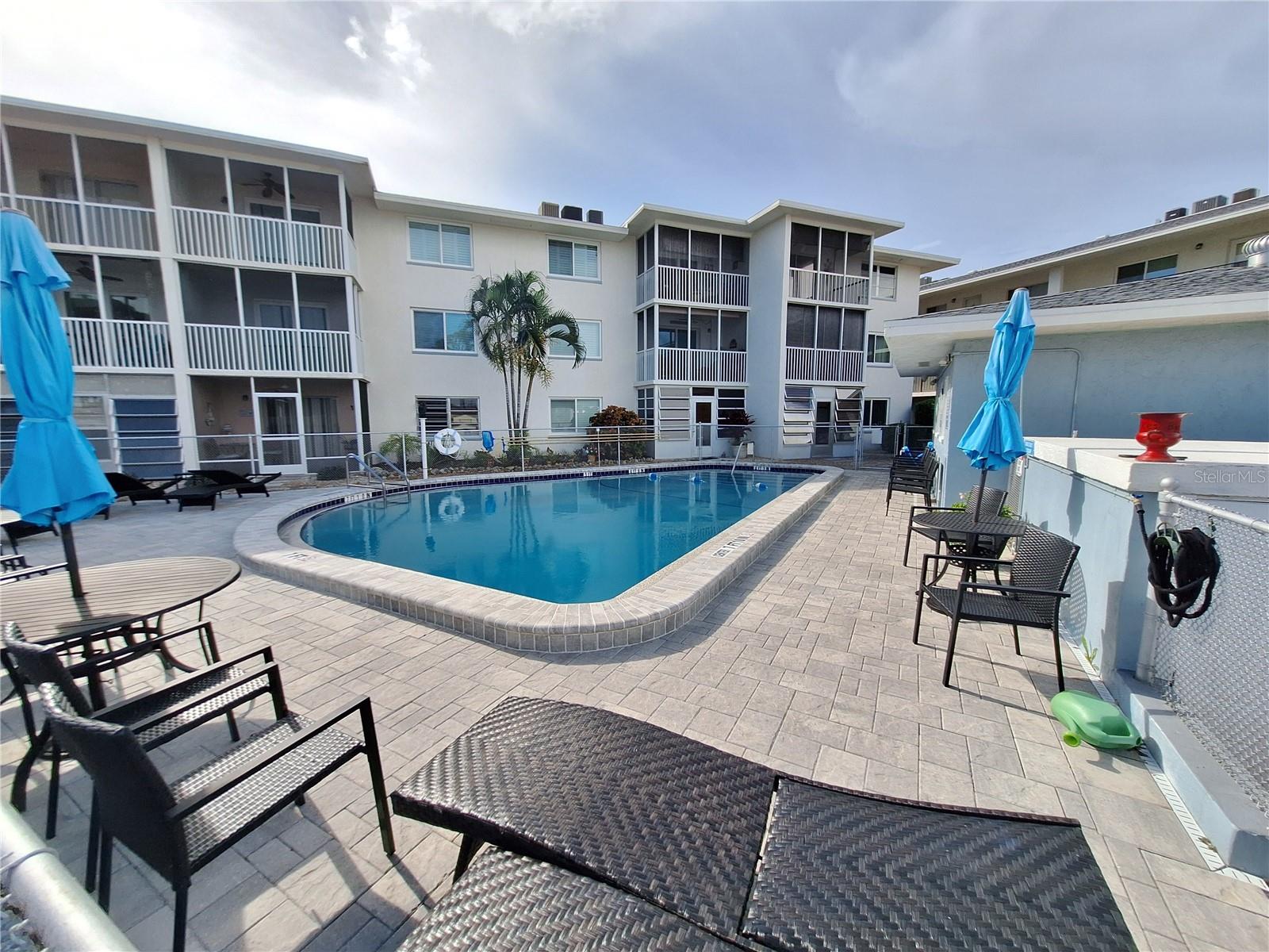 HOLIDAY APTS - Residential Lease